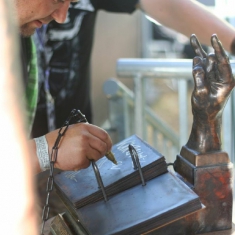 yslw2ubiihm8rscha4pqzfikfmw2_wdgabr_xgyh7lq